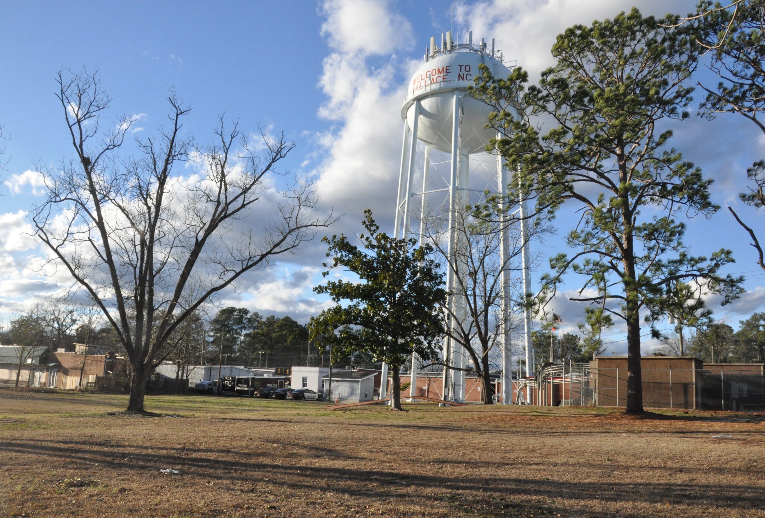 Wallace town council approves builder, architect for new public safety facility