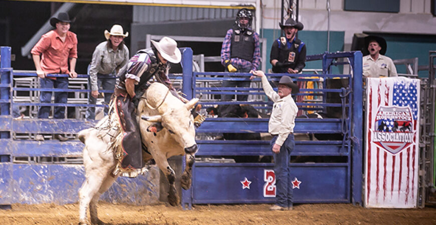 Rodeo ropes in heart-pounding fun