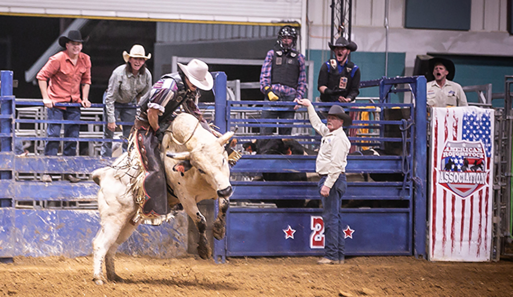 Rodeo ropes in heart-pounding fun