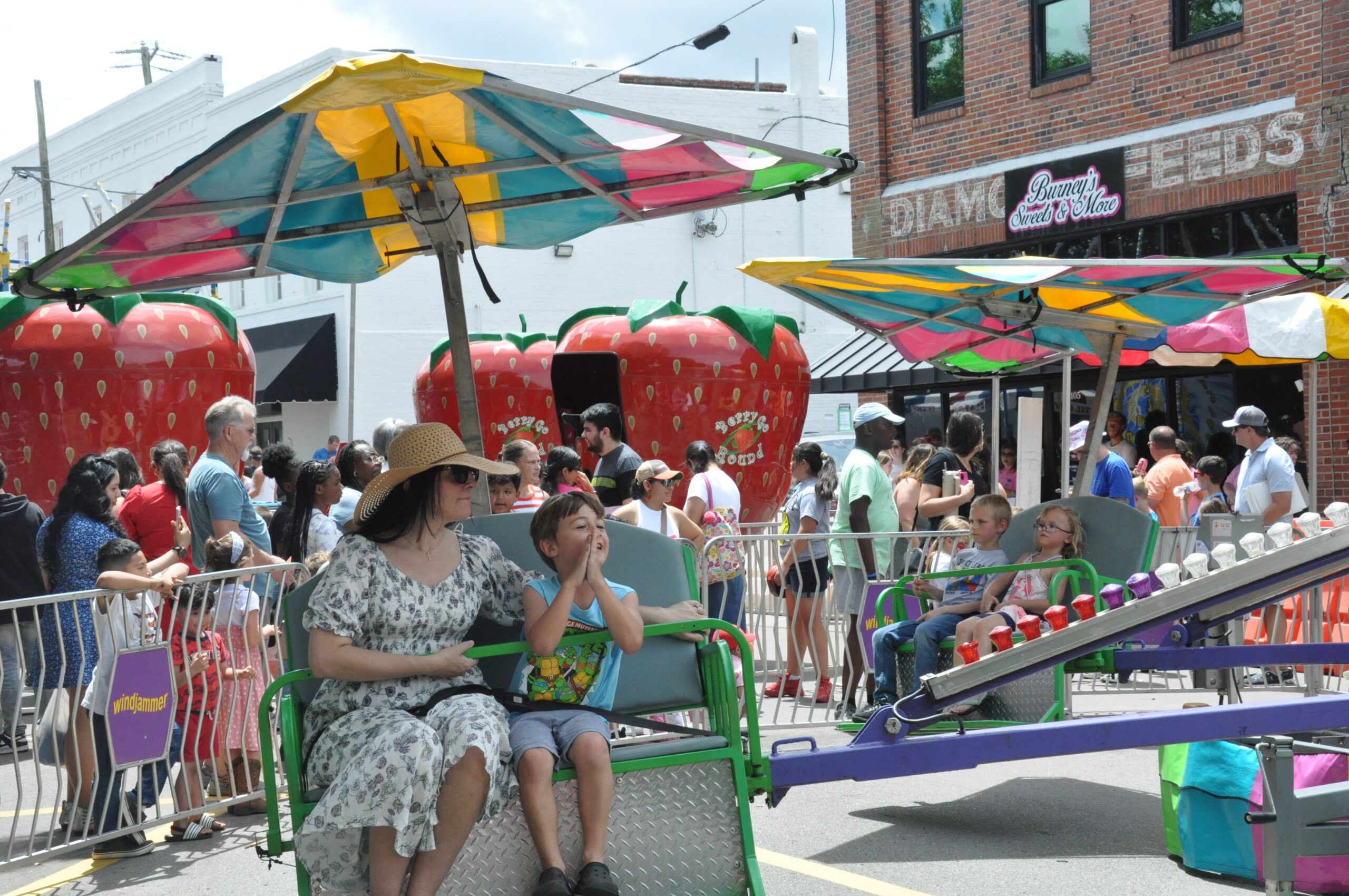 2024 Carolina Strawberry Festival-rides