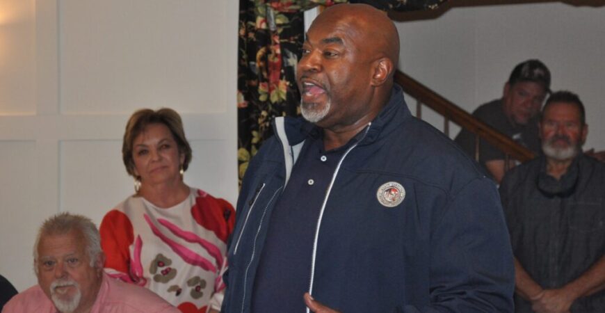 Mark Robinson campaigns in Rose Hill