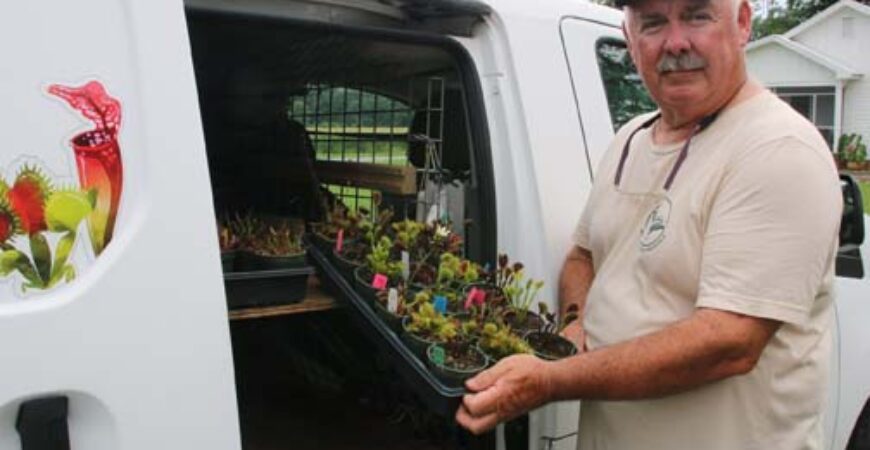 Warsaw man turns plant passion into business