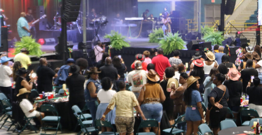 Juneteenth celebration brings music, comedy, community to Duplin County