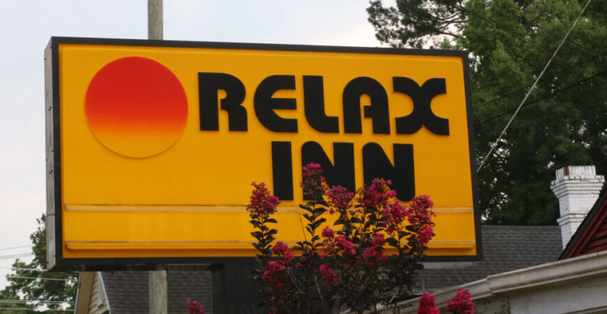 Warsaw seeks solutions to Relax Inn issues