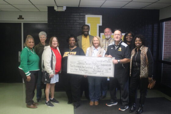 Class of 75 Donates 2200 to Base of New JK Tiger Statue