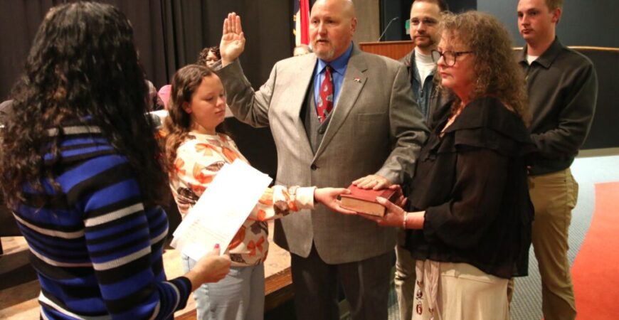 Mount Olive seats three new commissioners